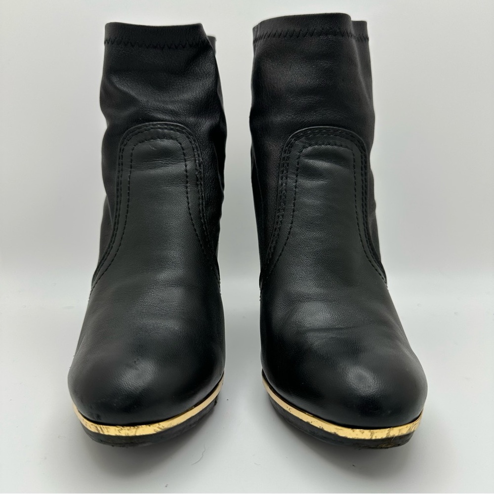 Tory Burch Size 6.5 Black Leather Ankle Boots Booties Gold Trim Back Zip witchy - Picture 4 of 11